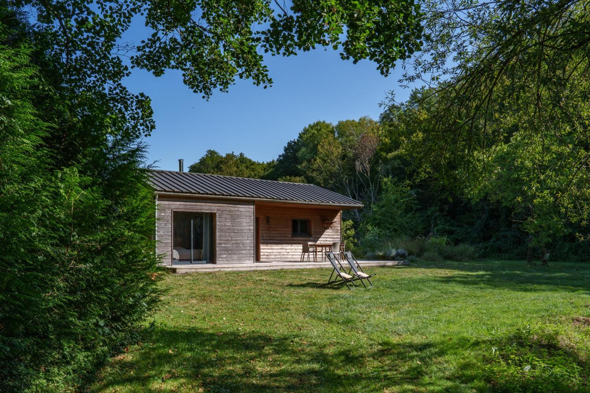 La Cabane Du Pont Du Douet Mazieres-de-Touraine Luaran gambar